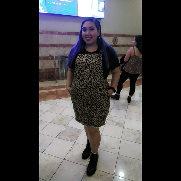 Meet your Posher, Diana - Picture 1 of 2